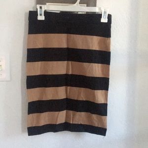 Black and Tan elastic pencil skirt